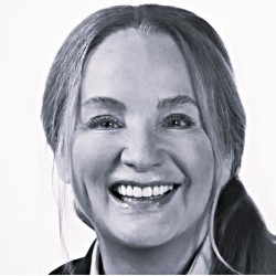 Clare Hart 