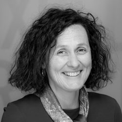 Pamela Robinson 