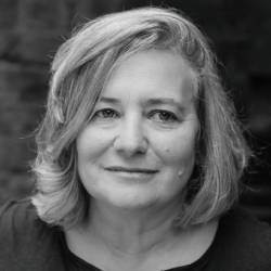 Anna Minton 