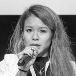 Weiyi Ding
